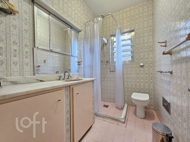 Casa com 280m², 4 dormitórios, 3 vagas, Higienópolis em Porto Alegre