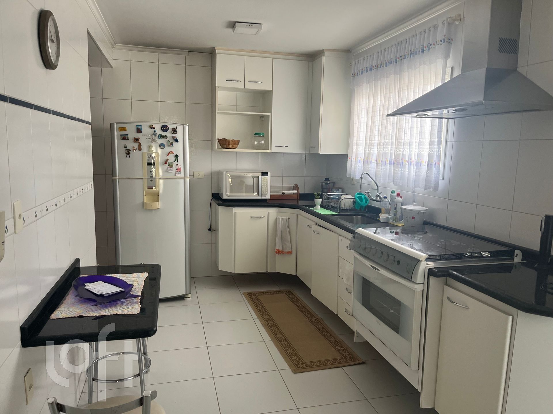 Apartamento à venda com 3 quartos, 116m² - Foto 3