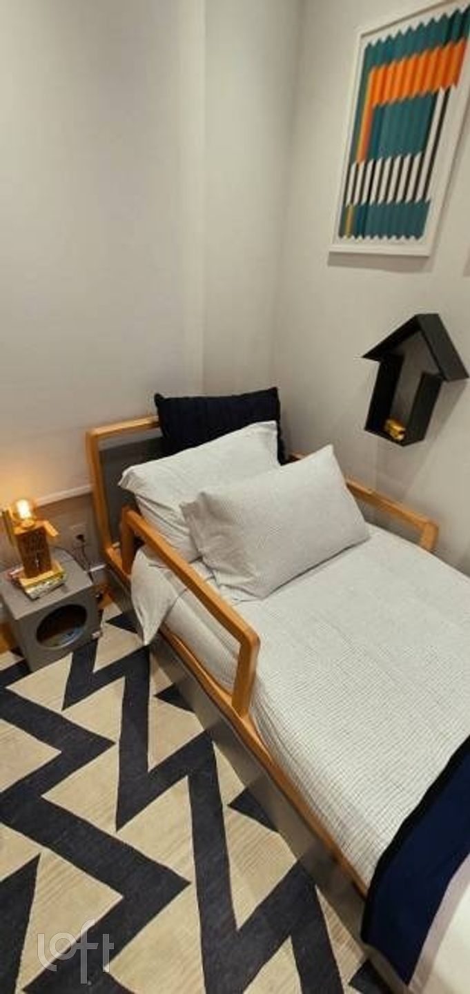 Apartamento à venda com 3 quartos, 135m² - Foto 17