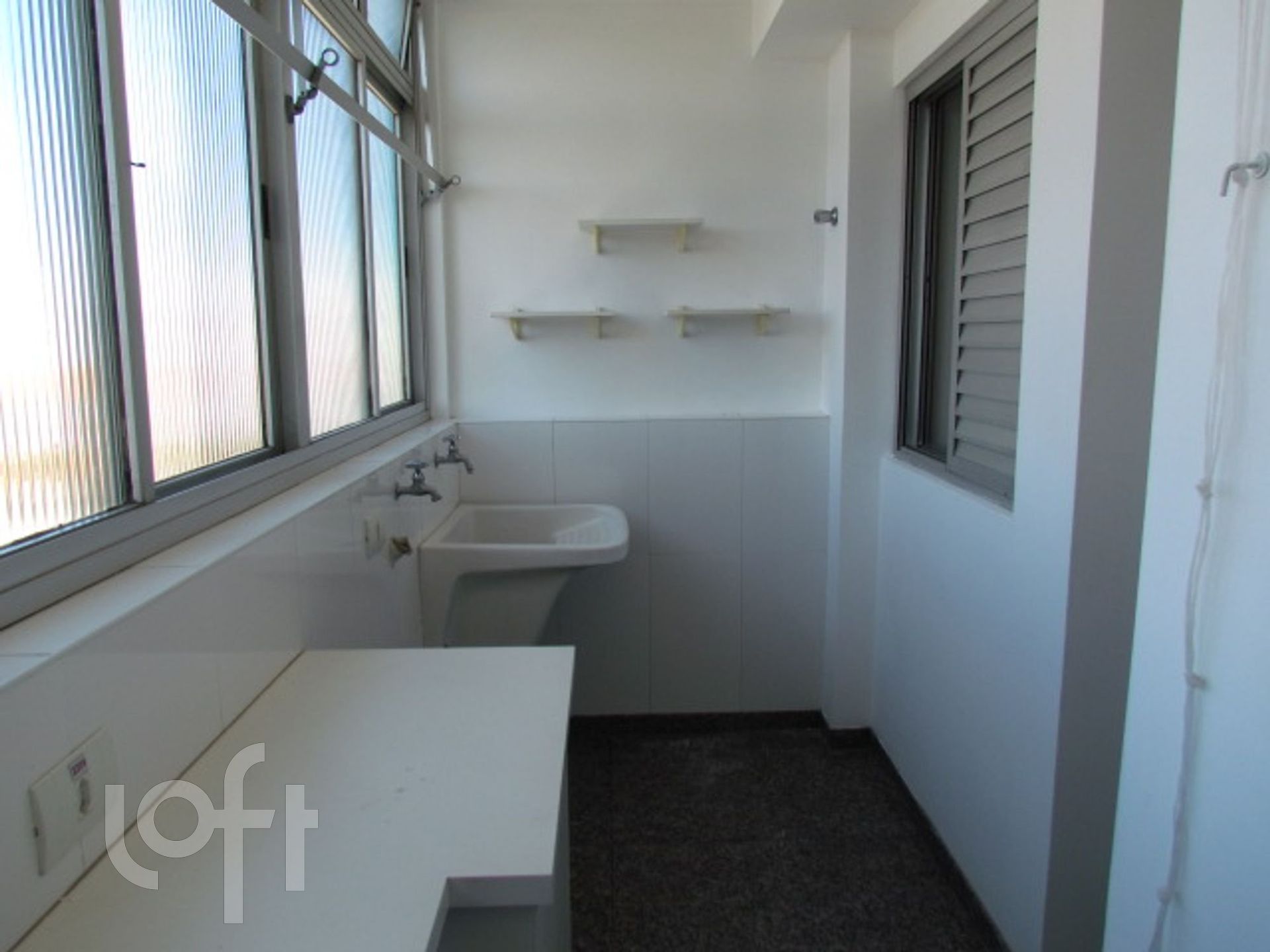 Apartamento à venda com 2 quartos, 80m² - Foto 8