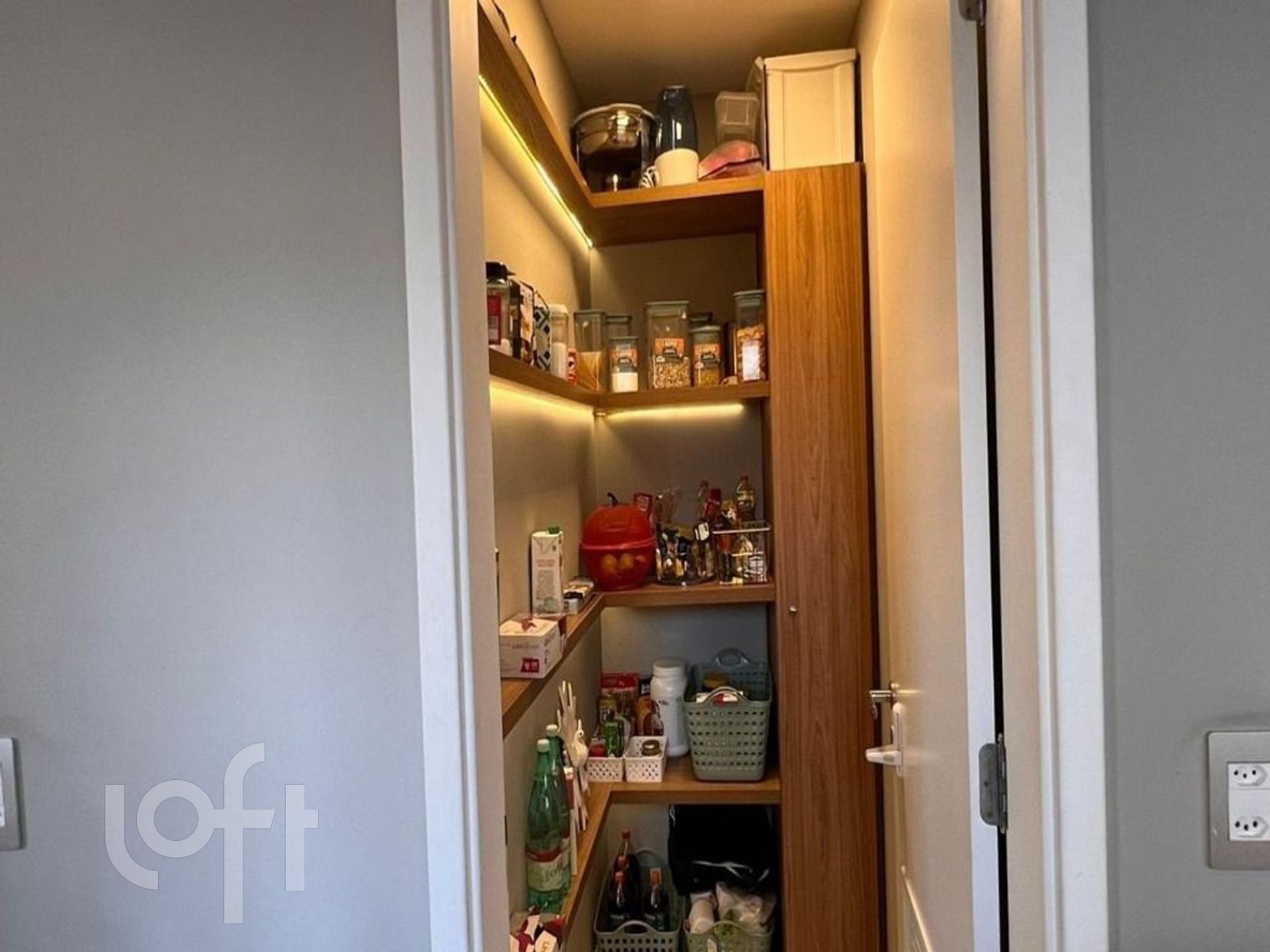 Apartamento à venda com 3 quartos, 198m² - Foto 29