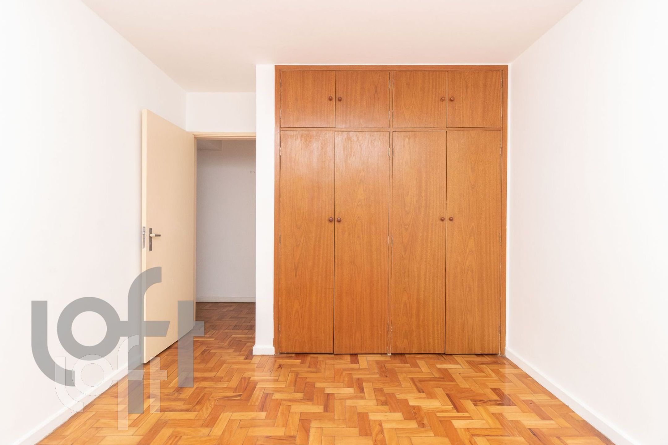 Apartamento à venda com 2 quartos, 127m² - Foto 4