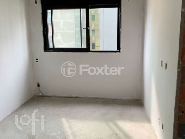 Apartamento com 85m², 2 dormitórios, 2 suítes, 2 vagas, Petrópolis em Porto Alegre