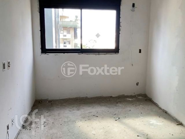 Apartamento com 85m², 2 dormitórios, 2 suítes, 2 vagas, Petrópolis em Porto Alegre