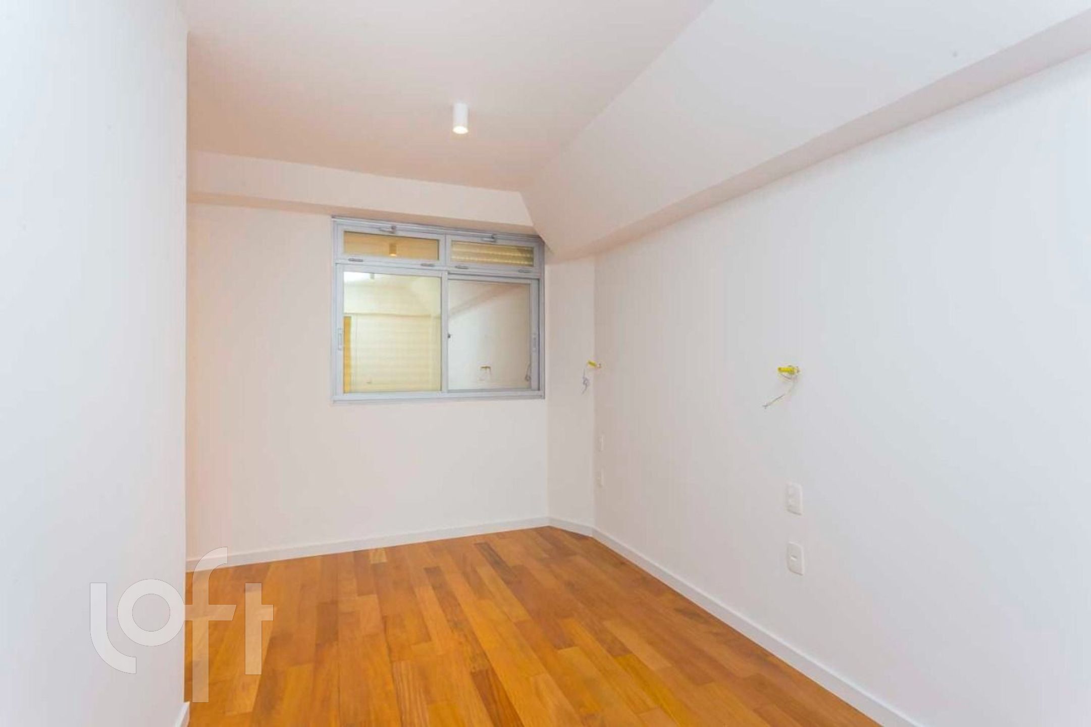 Apartamento à venda com 4 quartos, 300m² - Foto 27