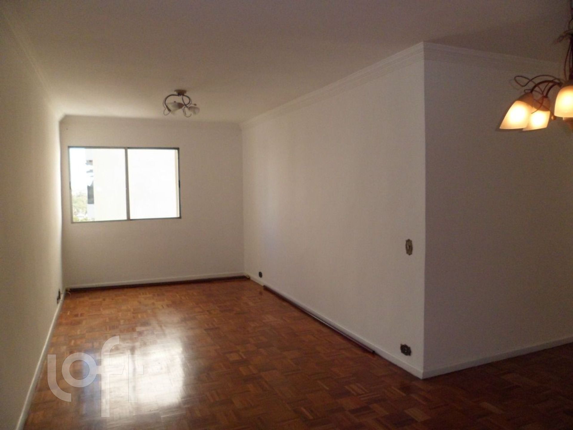 Apartamento à venda com 2 quartos, 76m² - Foto 1