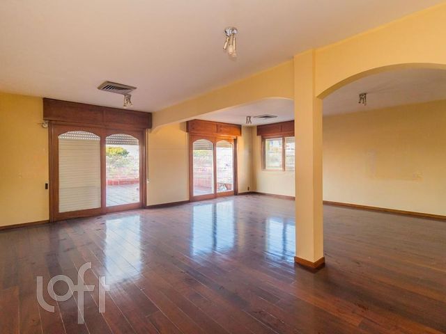 Apartamento com 282m², 3 dormitórios, 1 suíte, 3 vagas, São João em Porto Alegre