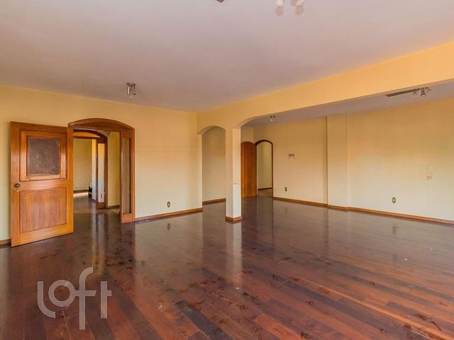 Apartamento com 282m², 3 dormitórios, 1 suíte, 3 vagas, São João em Porto Alegre