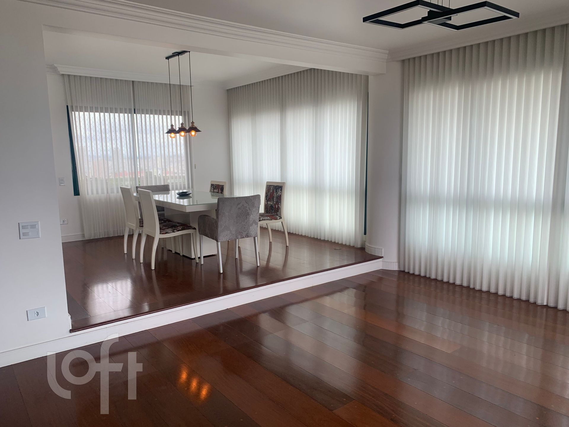 Apartamento à venda com 3 quartos, 257m² - Foto 13