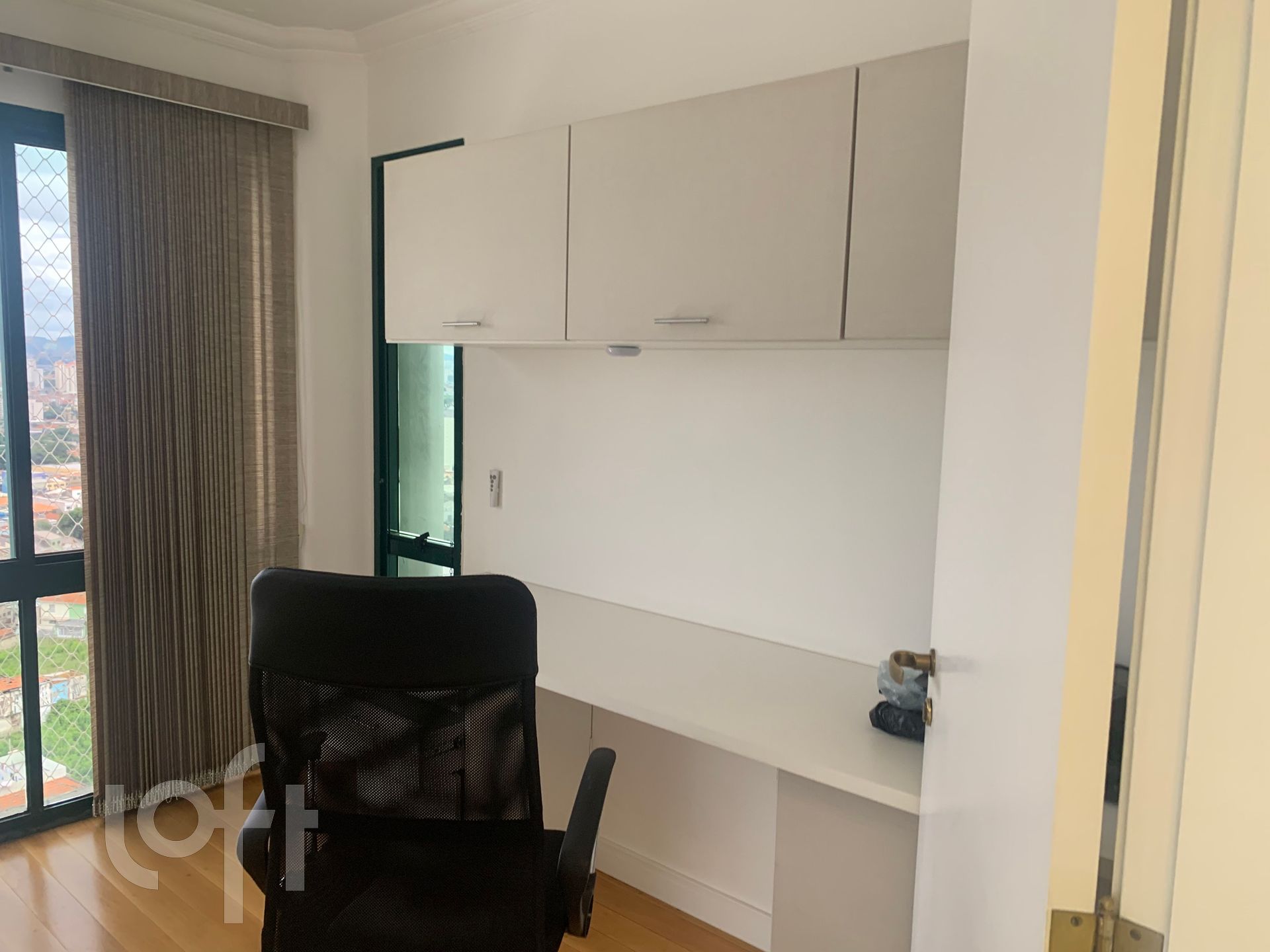 Apartamento à venda com 3 quartos, 257m² - Foto 12