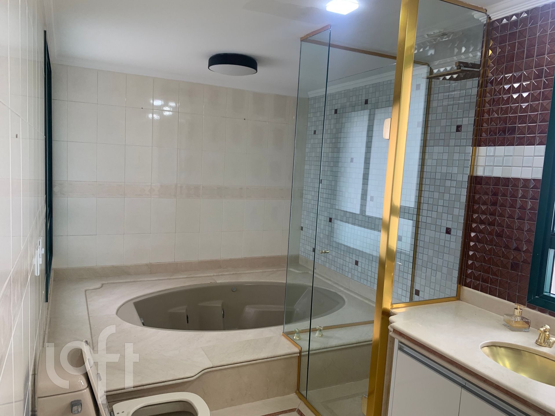 Apartamento à venda com 3 quartos, 257m² - Foto 1