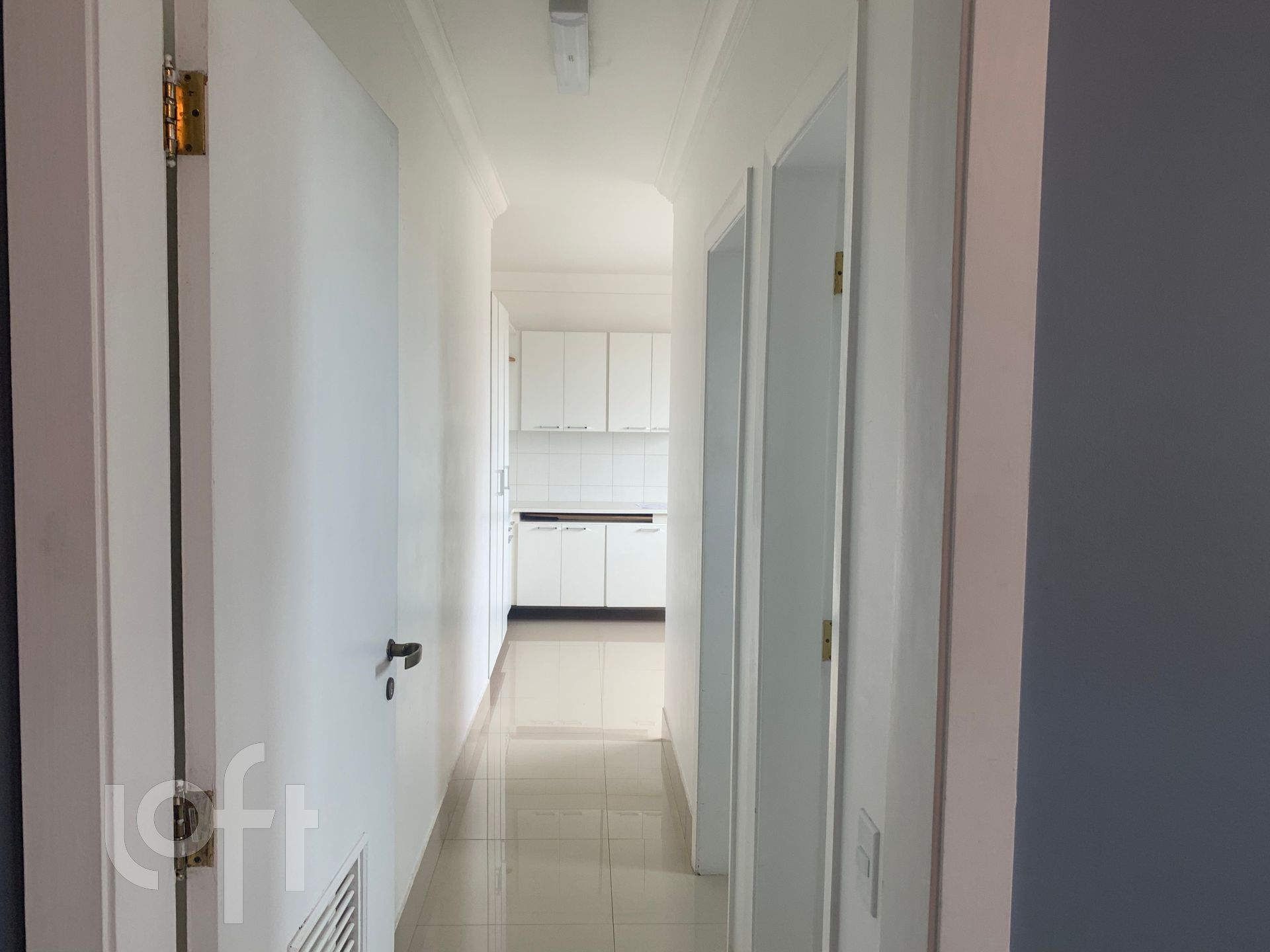 Apartamento à venda com 3 quartos, 257m² - Foto 14