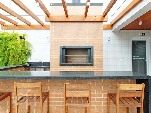 Apartamento com 90m², 3 dormitórios, 1 suíte, 2 vagas, Cristo Redentor em Porto Alegre