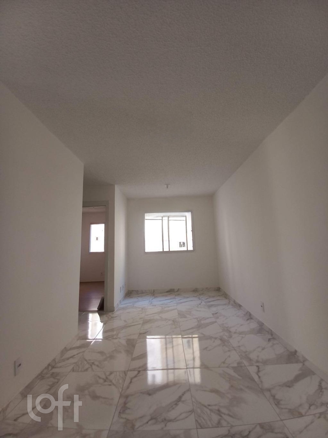 Apartamento à venda com 2 quartos, 41m² - Foto 1