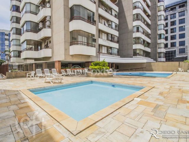 Apartamento com 111m², 2 dormitórios, 1 suíte, 1 vaga, Menino Deus em Porto Alegre