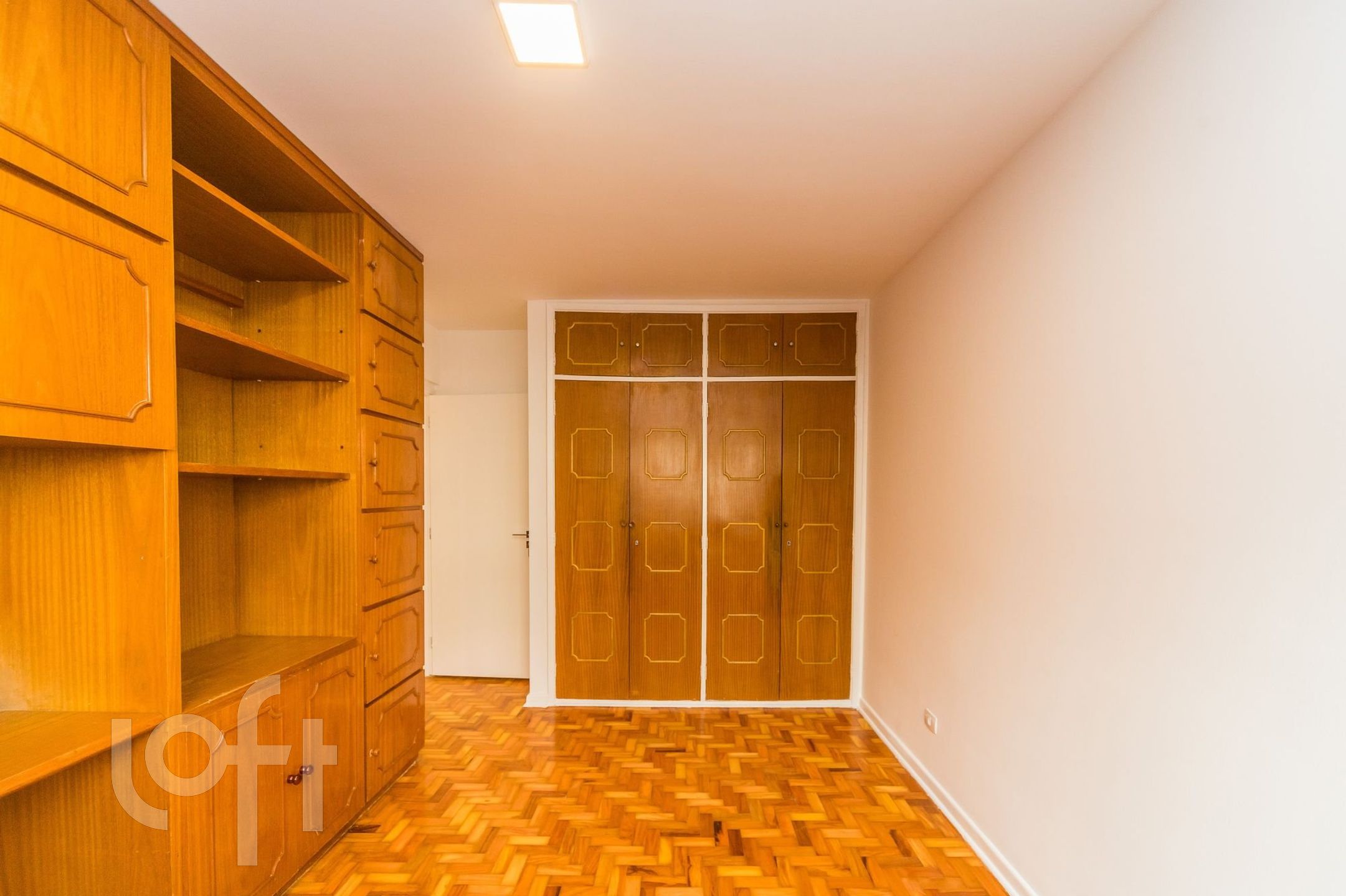 Apartamento à venda com 3 quartos, 145m² - Foto 18