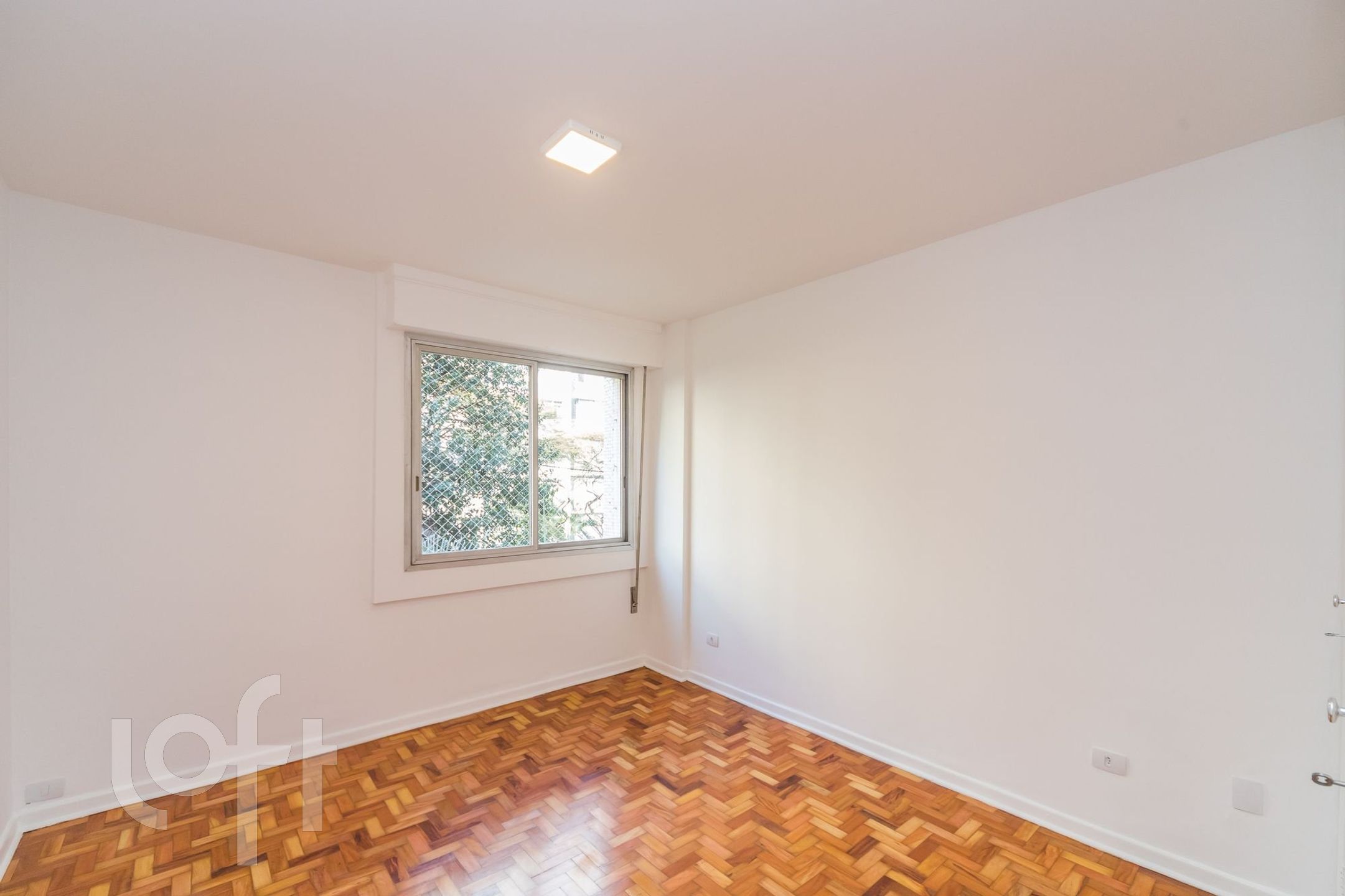 Apartamento à venda com 3 quartos, 145m² - Foto 12