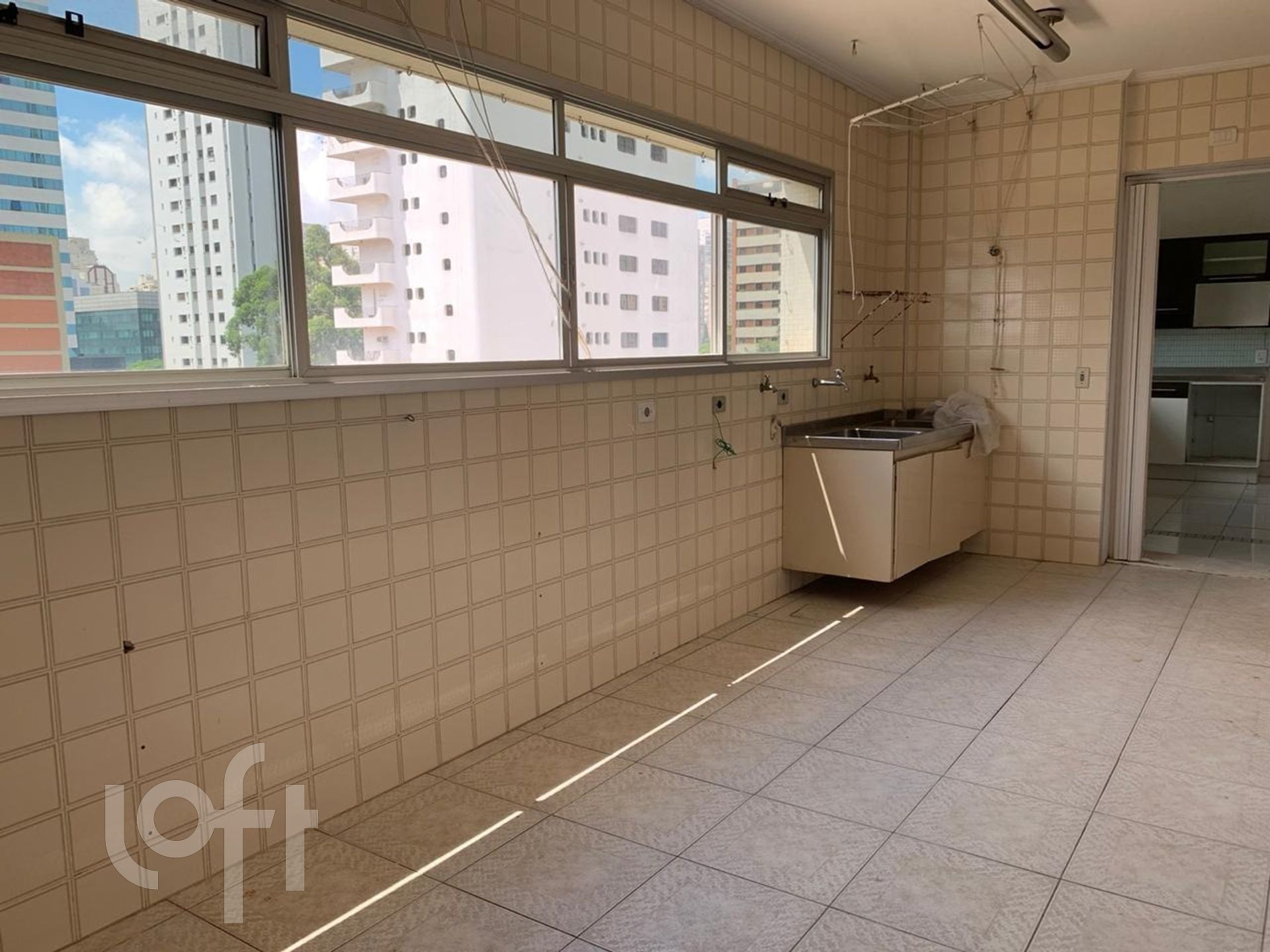 Apartamento à venda com 4 quartos, 333m² - Foto 25