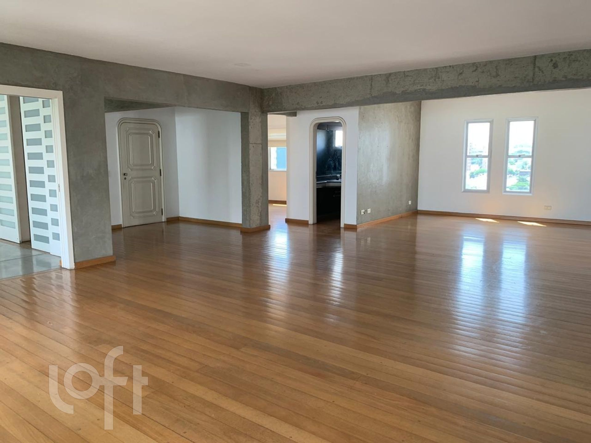 Apartamento à venda com 4 quartos, 333m² - Foto 3