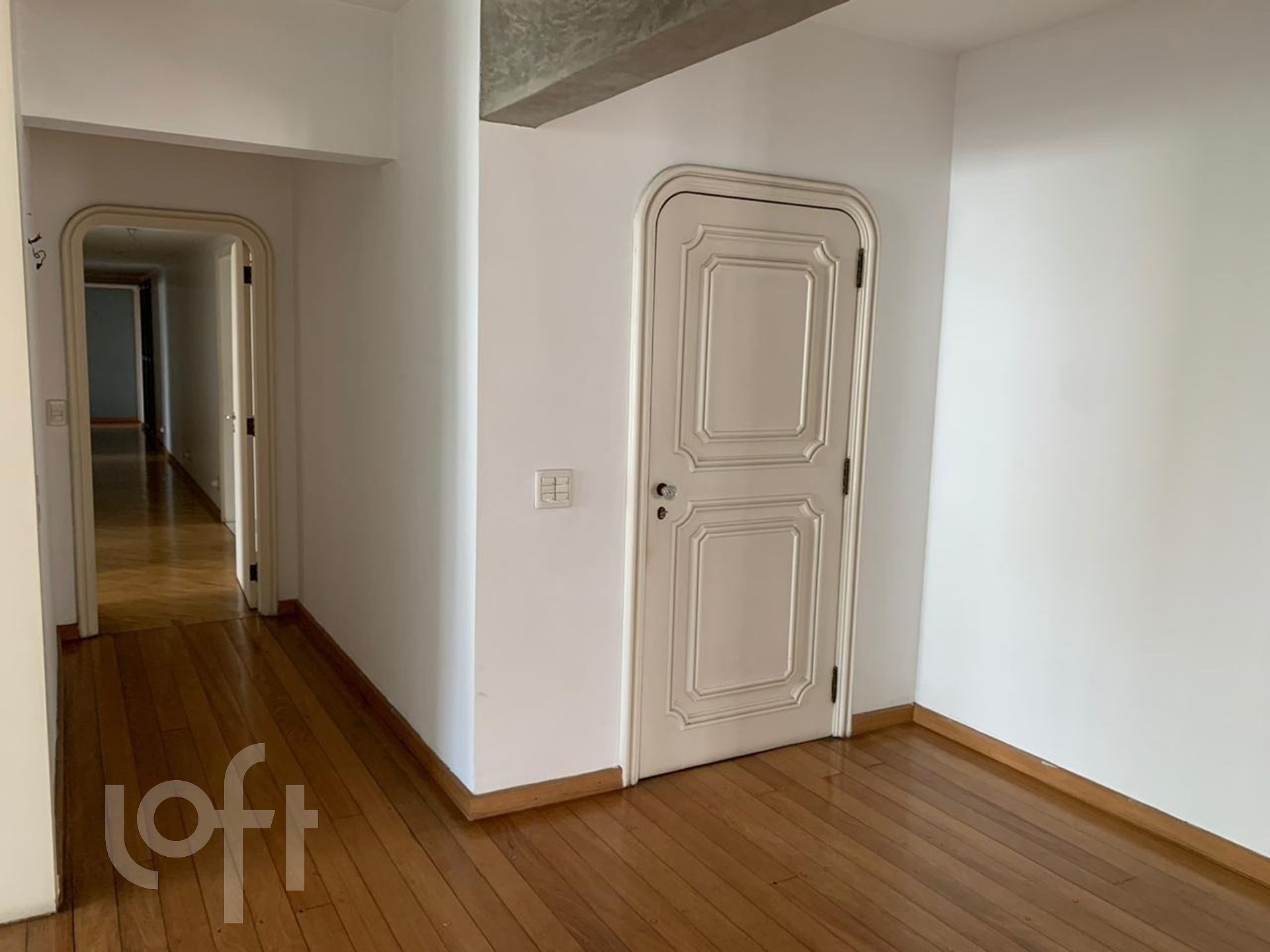 Apartamento à venda com 4 quartos, 333m² - Foto 11