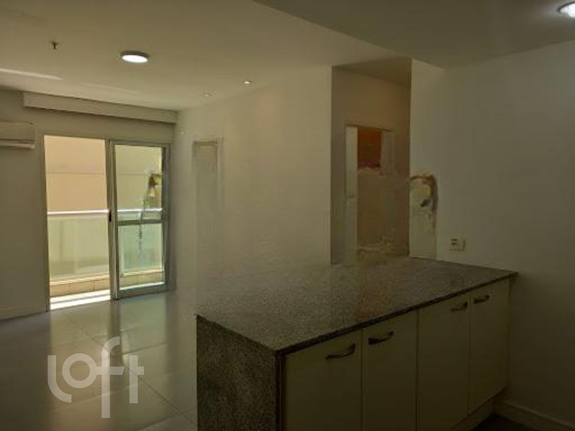 Apartamento à venda com 2 quartos, 58m² - Foto 3