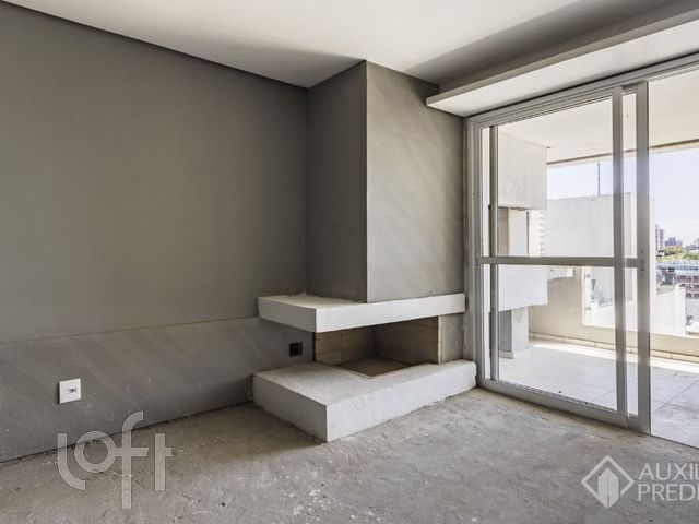 Apartamento com 108m², 2 dormitórios, 2 suítes, 2 vagas, Petrópolis em Porto Alegre