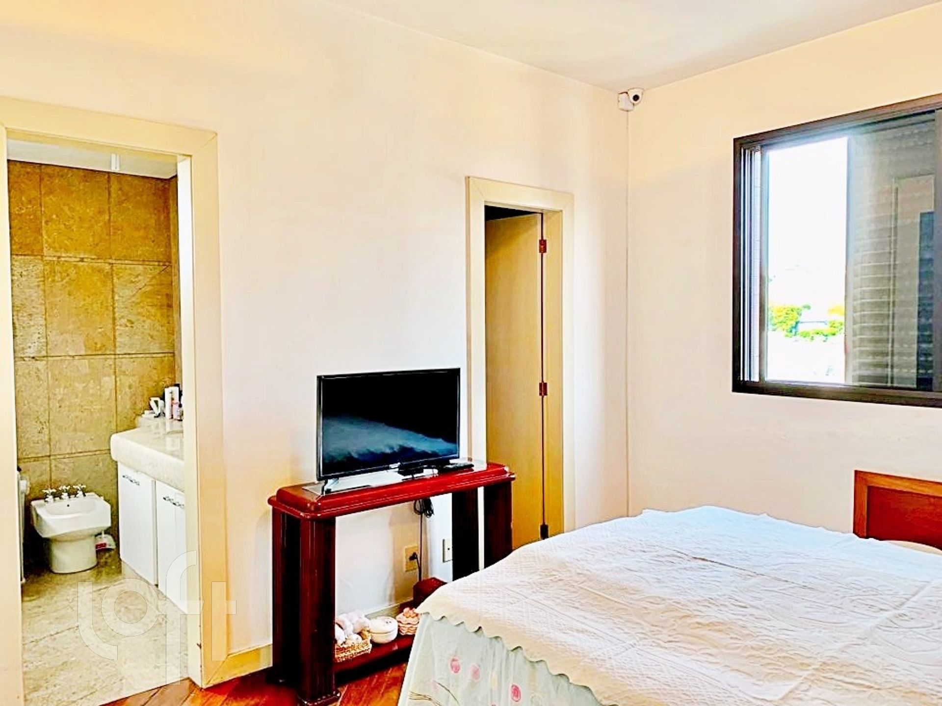 Apartamento à venda com 4 quartos, 235m² - Foto 9