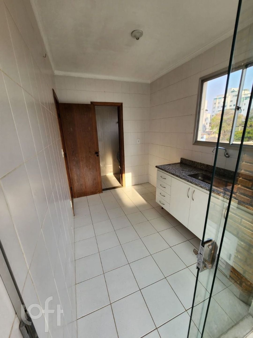 Apartamento à venda com 3 quartos, 134m² - Foto 12