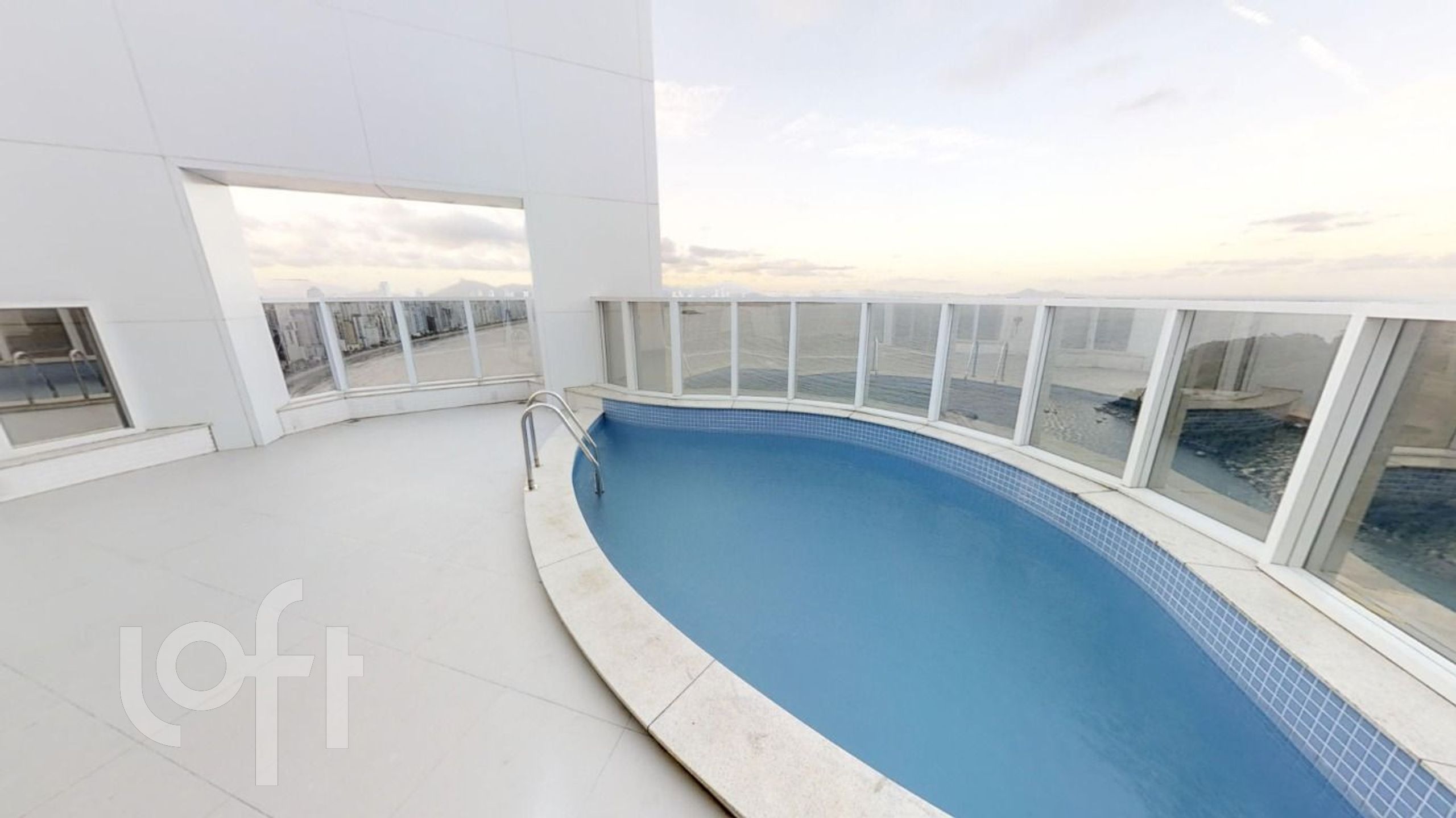 Apartamento à venda em Barra Sul com 490 m², 6 quartos, 6 suítes, 5 vagas