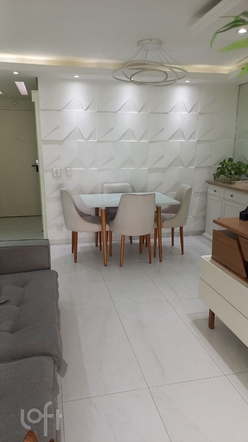 Apartamento à venda com 3 quartos, 62m² - Foto 3