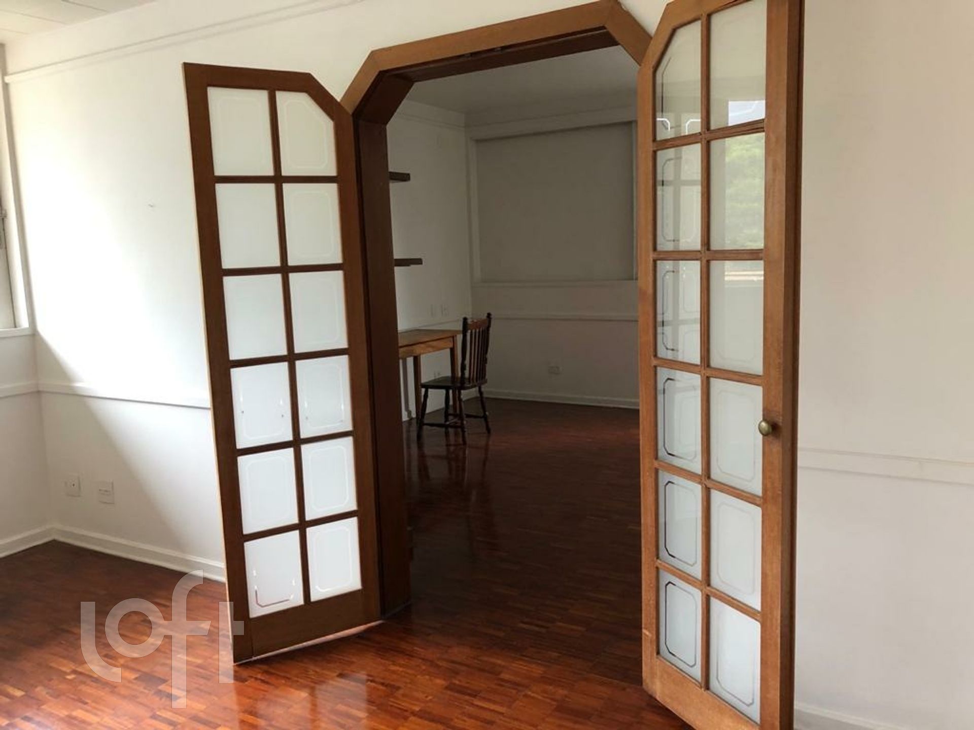 Apartamento à venda com 4 quartos, 170m² - Foto 16