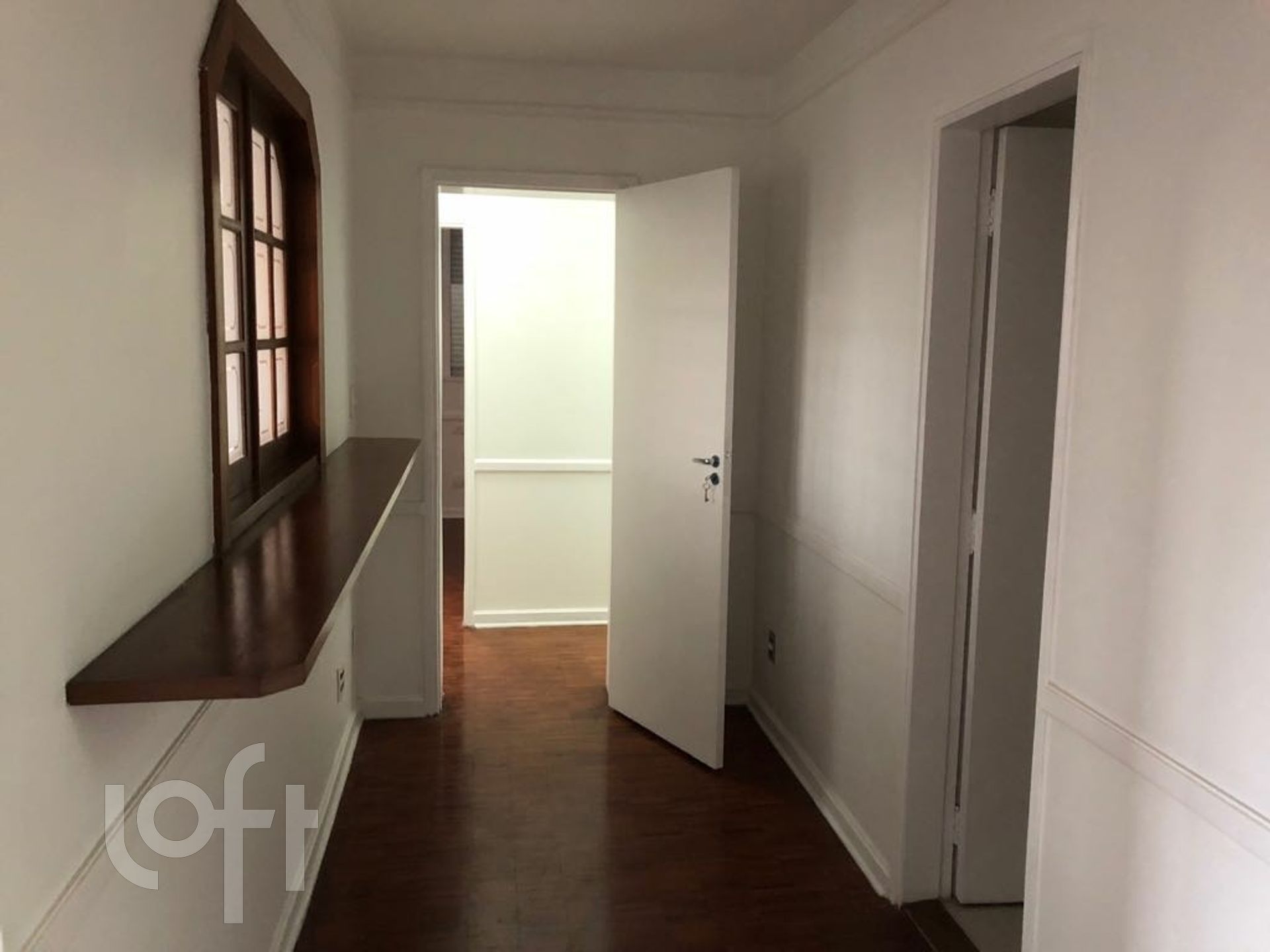 Apartamento à venda com 4 quartos, 170m² - Foto 2