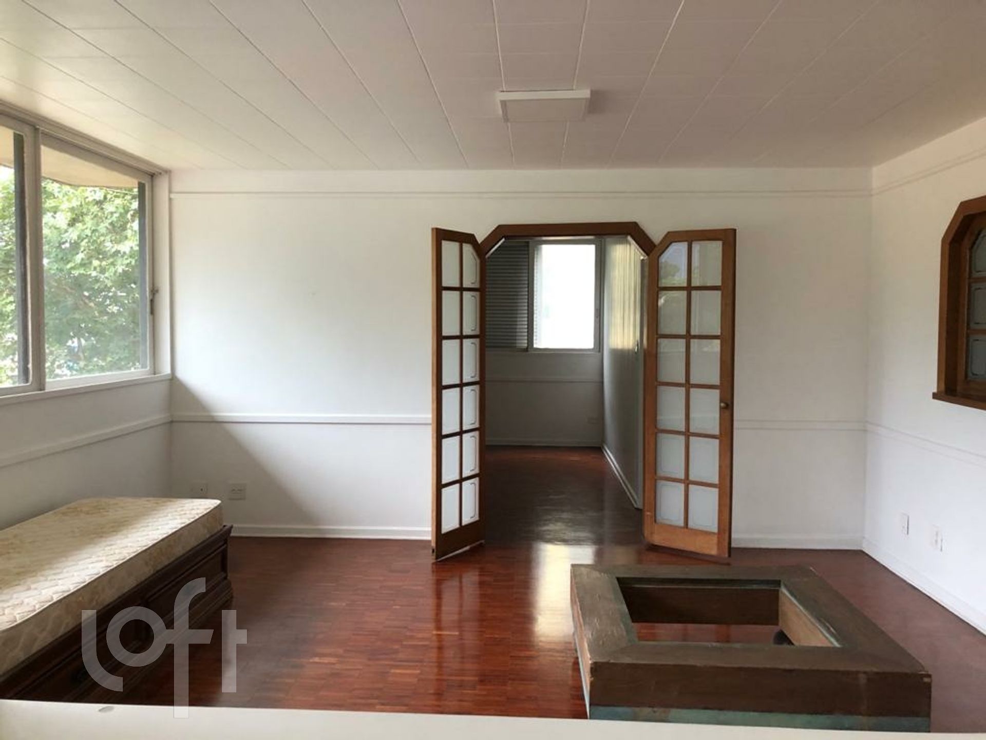 Apartamento à venda com 4 quartos, 170m² - Foto 1