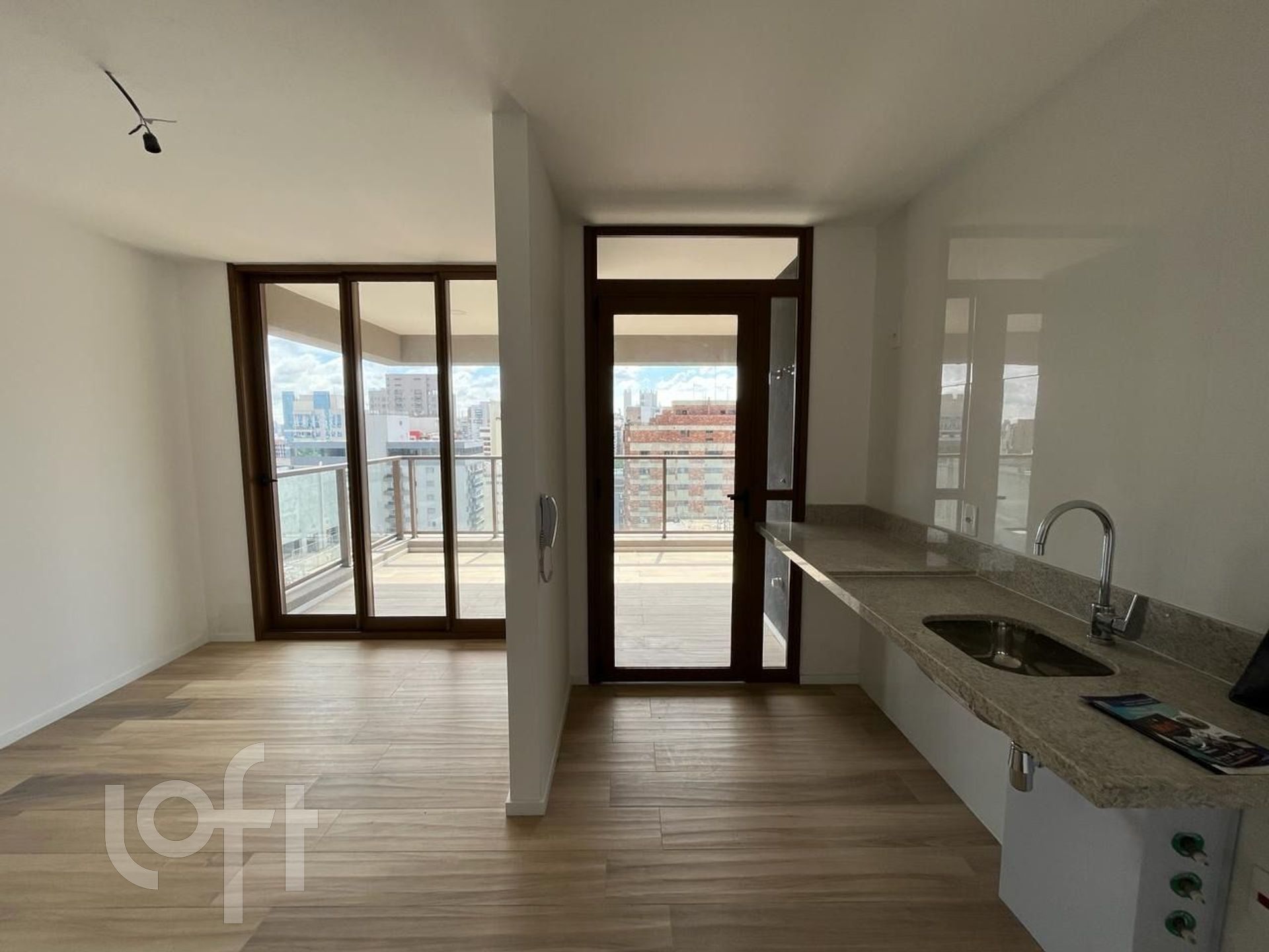 Apartamento à venda com 1 quarto, 46m² - Foto 1