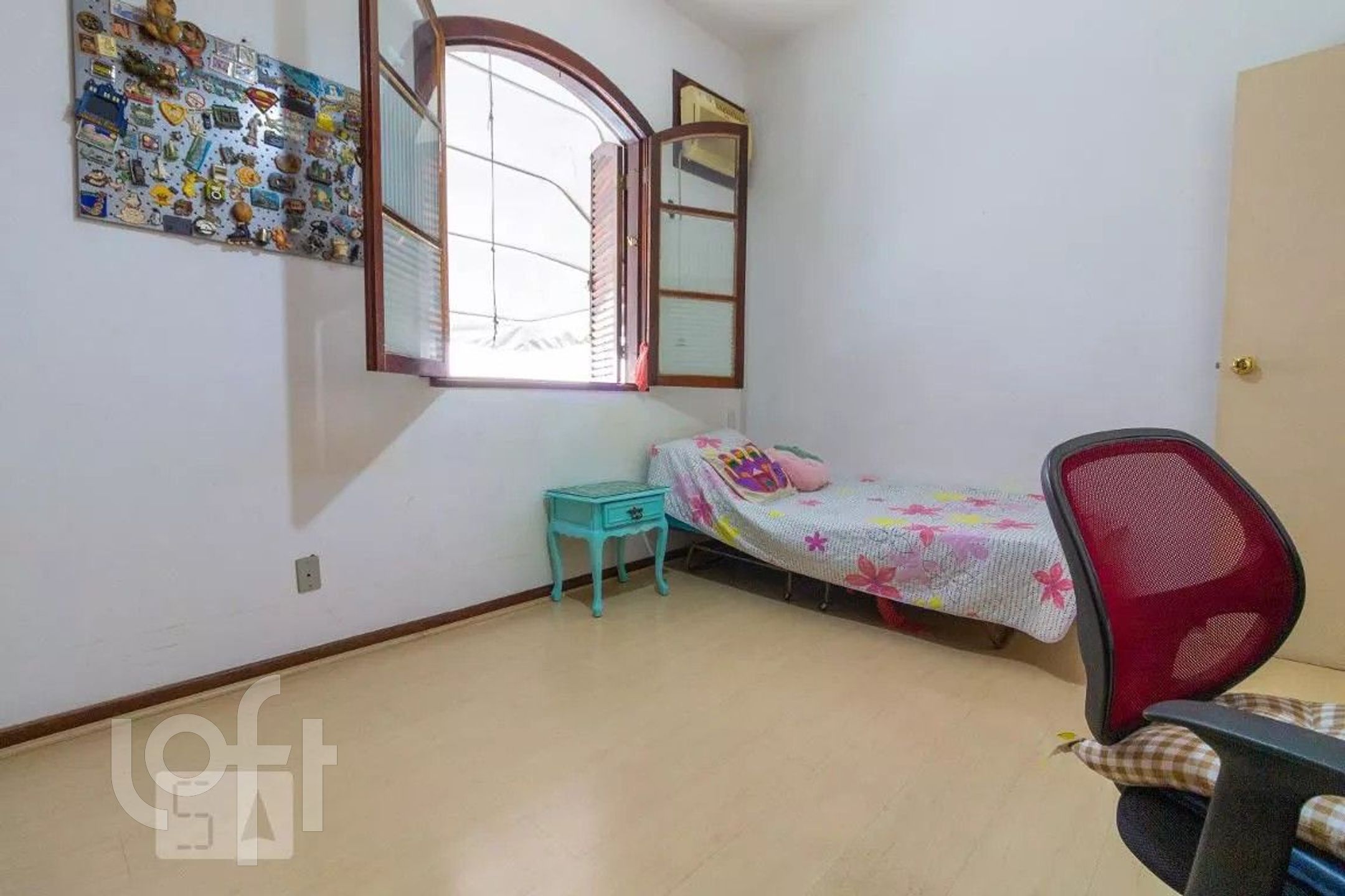 Casa à venda com 3 quartos, 300m² - Foto 26