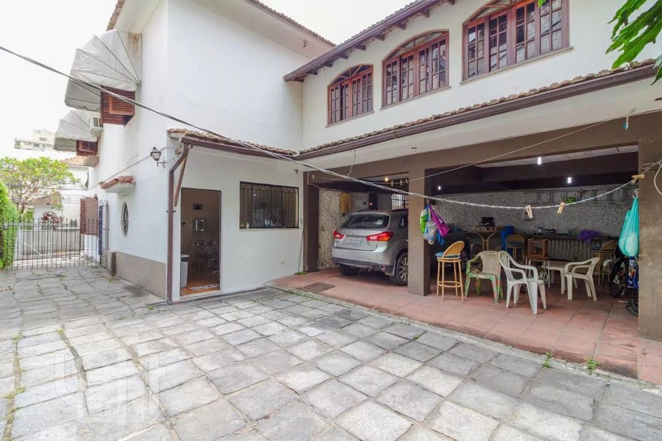 Casa à venda com 3 quartos, 300m² - Foto 6