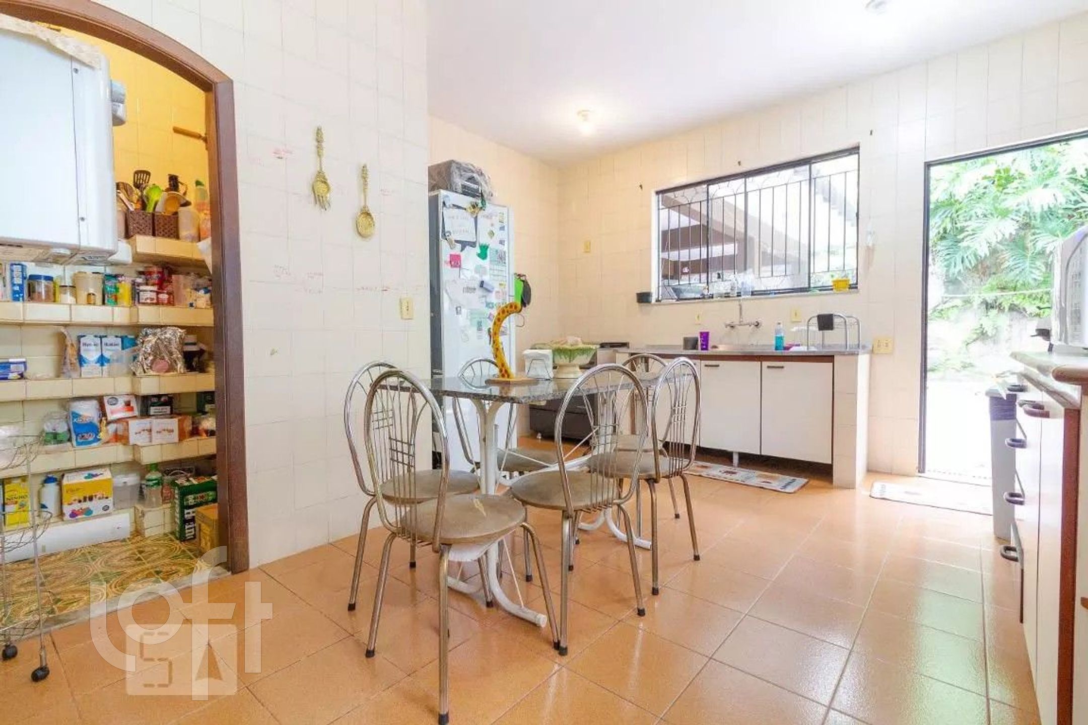 Casa à venda com 3 quartos, 300m² - Foto 32