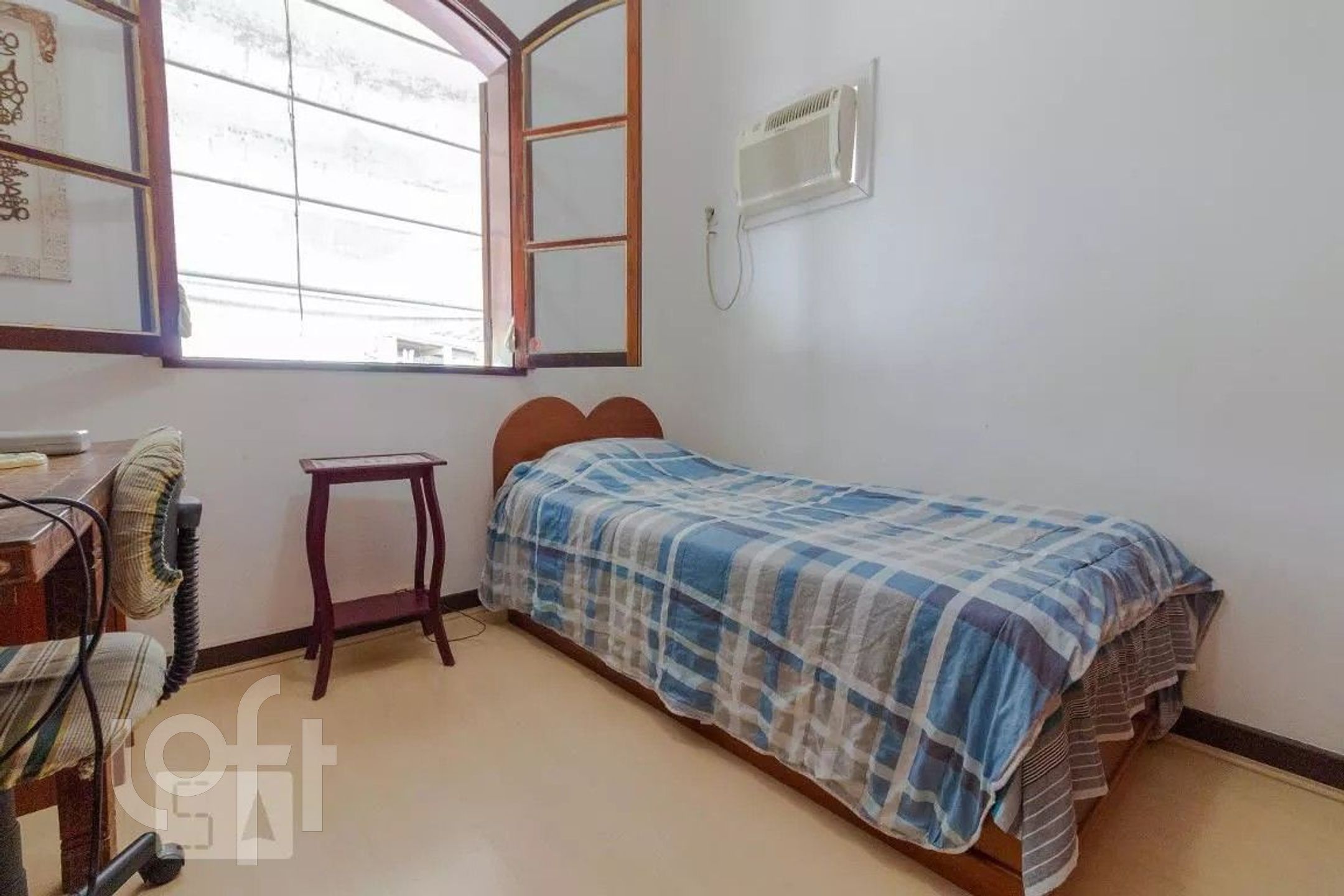 Casa à venda com 3 quartos, 300m² - Foto 10