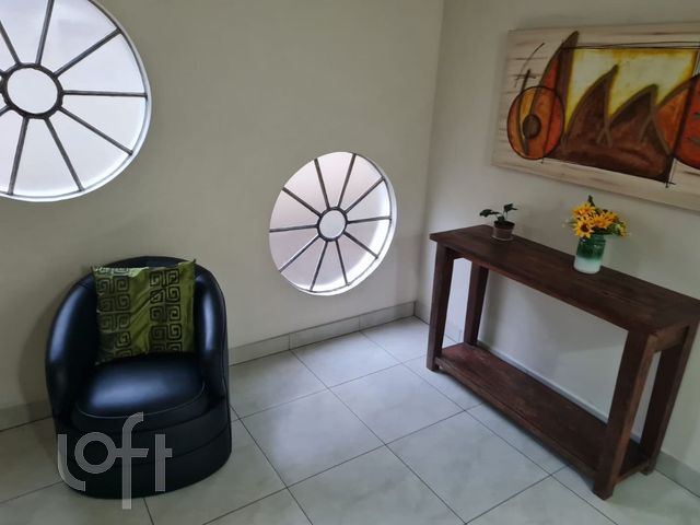 Apartamento com 68m², 2 dormitórios, 1 vaga, Menino Deus em Porto Alegre