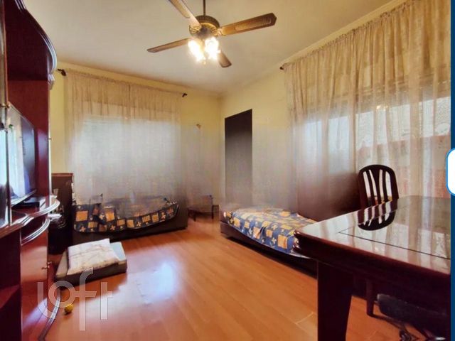 Casa com 180m², 2 dormitórios, Jardim Botânico em Porto Alegre