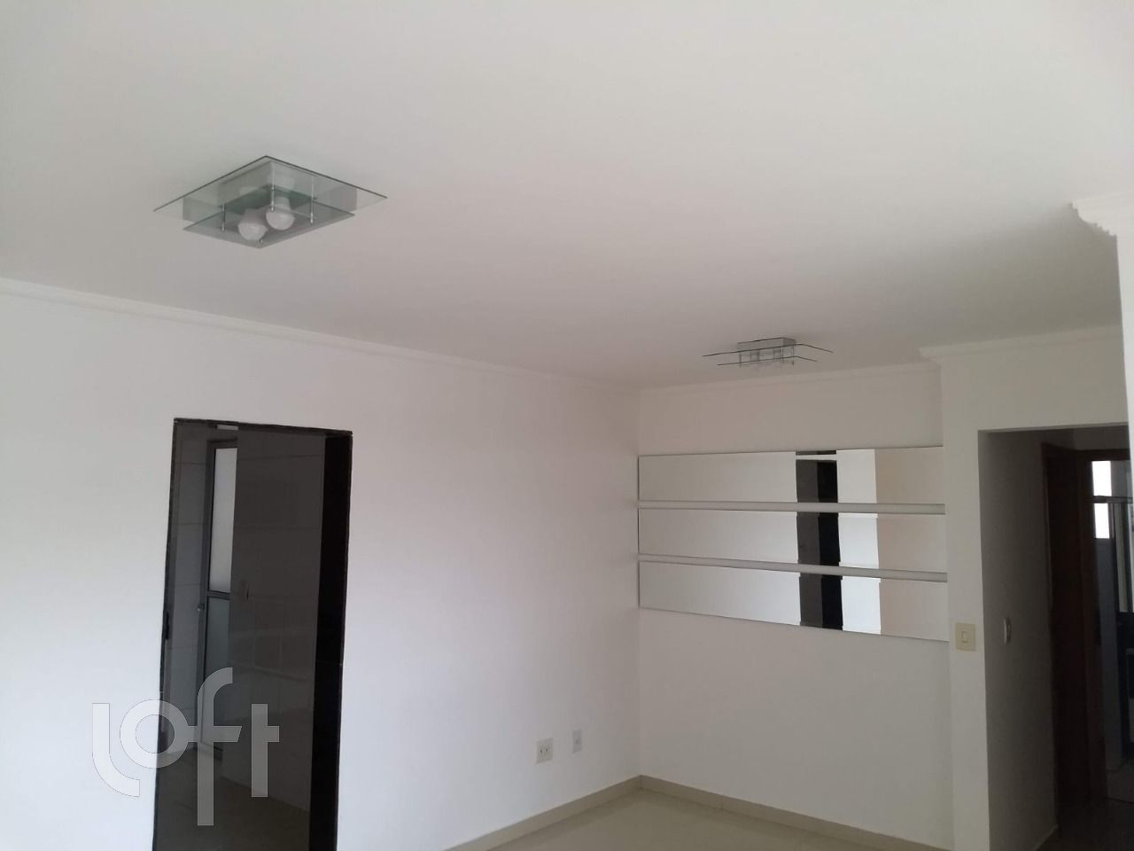 Apartamento à venda com 3 quartos, 124m² - Foto 2