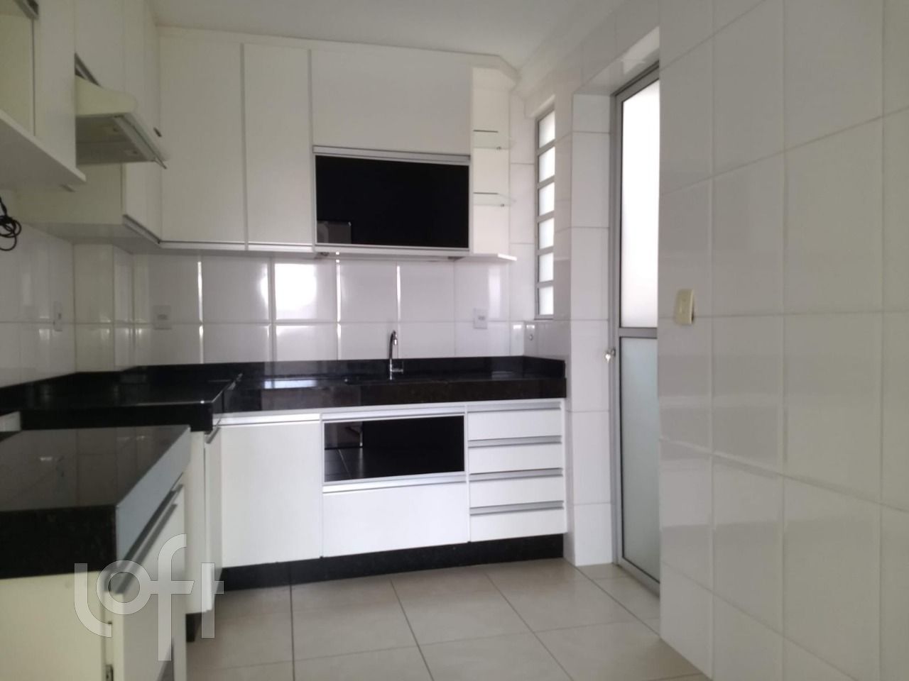 Apartamento à venda com 3 quartos, 124m² - Foto 7