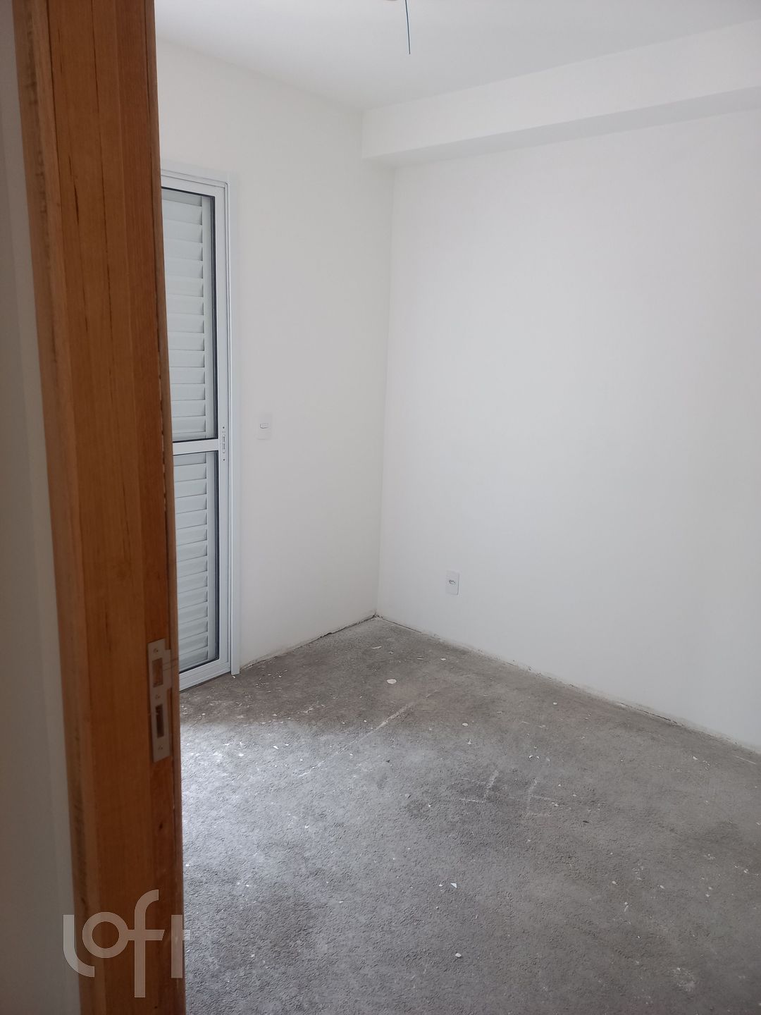 Apartamento à venda com 1 quarto, 34m² - Foto 1