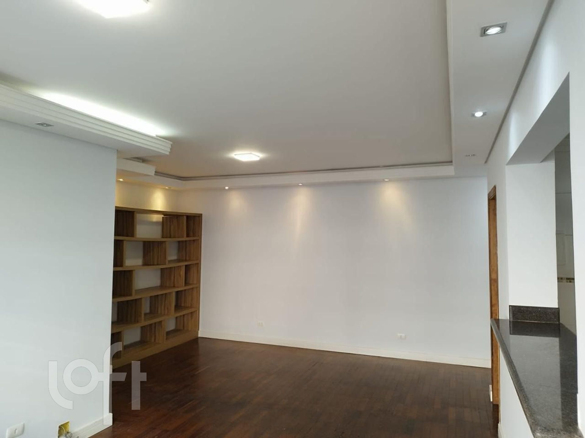 Apartamento à venda com 2 quartos, 100m² - Foto 2