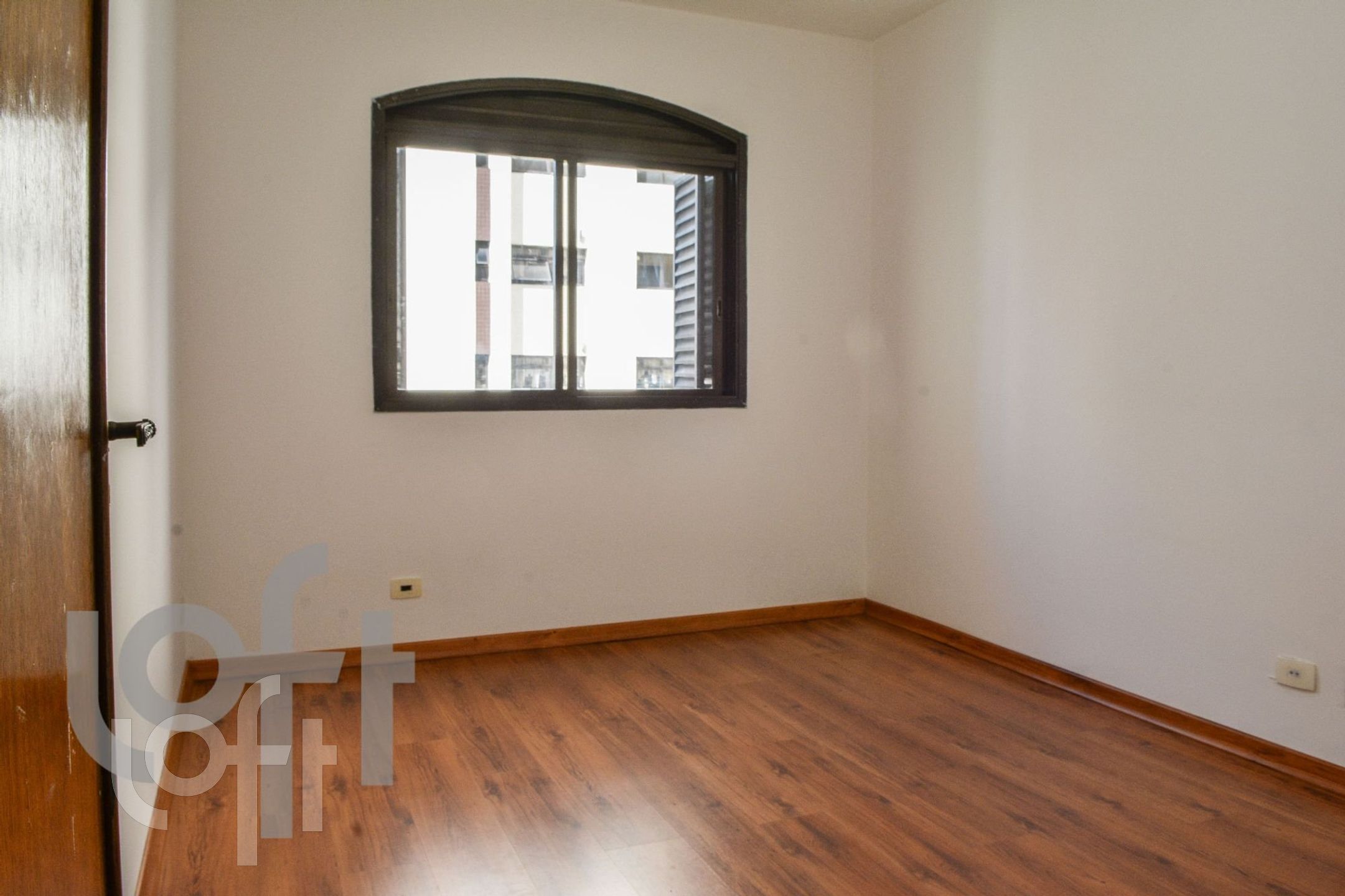 Apartamento à venda com 4 quartos, 250m² - Foto 41