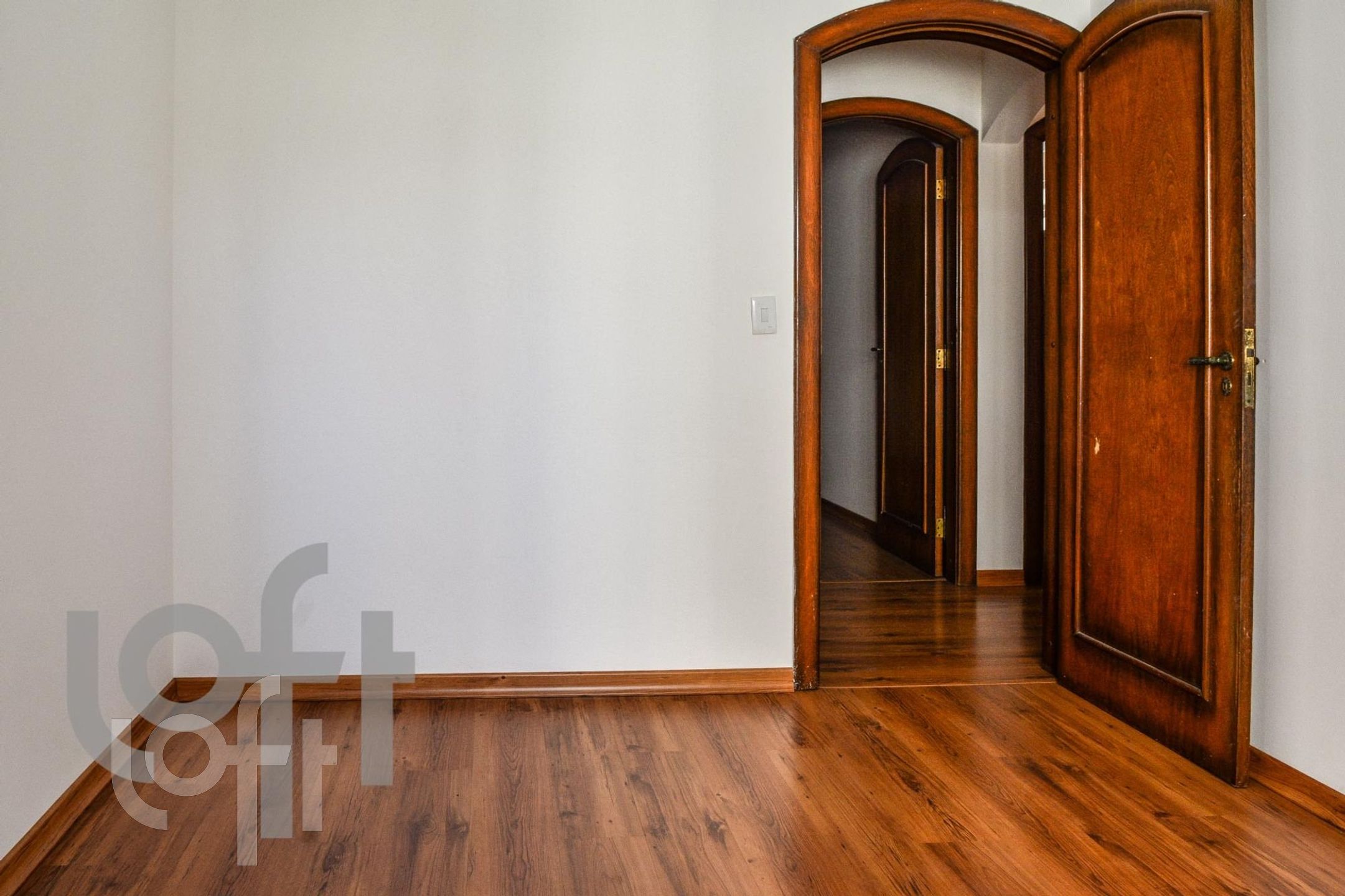 Apartamento à venda com 4 quartos, 250m² - Foto 43