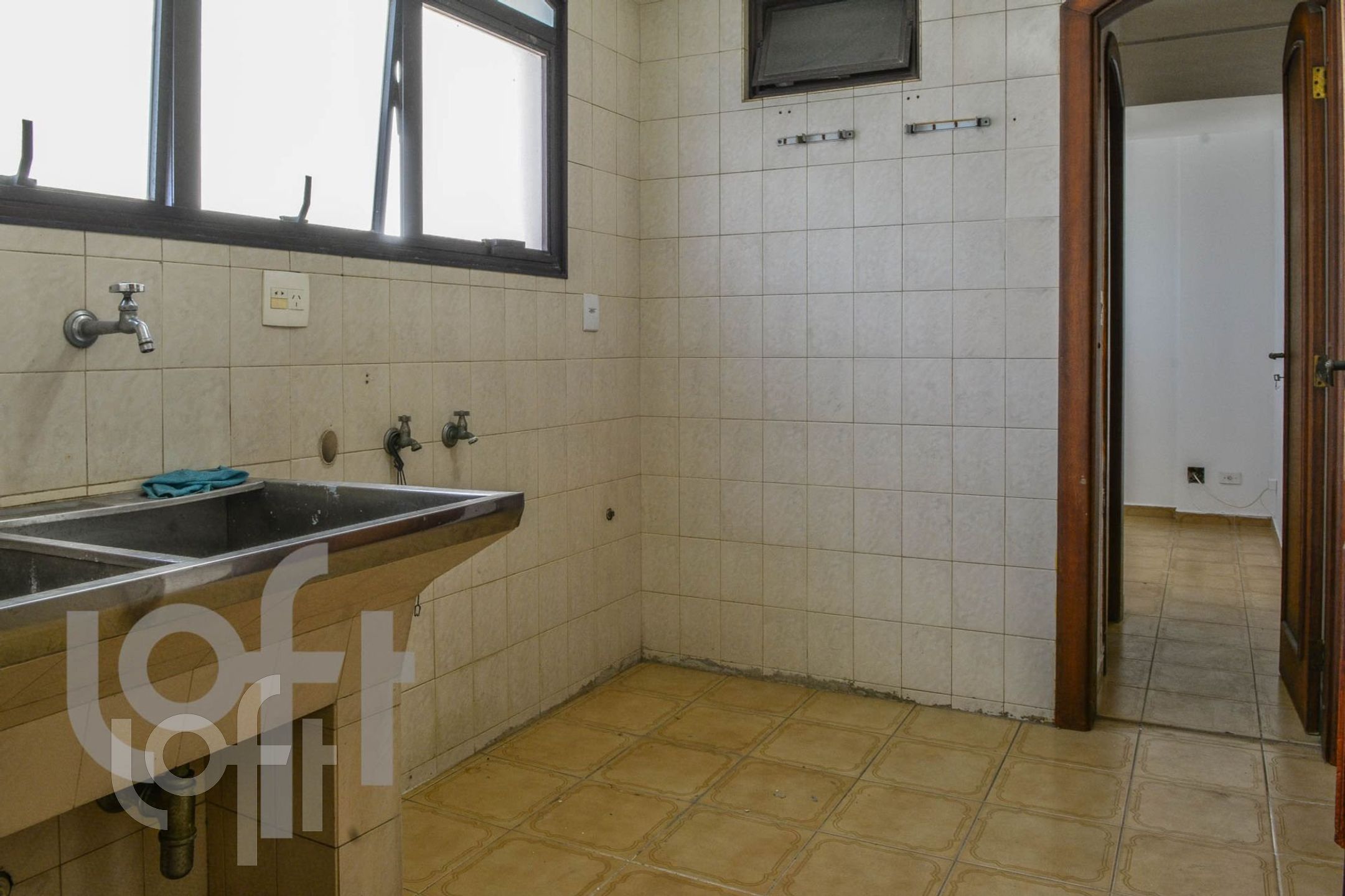 Apartamento à venda com 4 quartos, 250m² - Foto 17