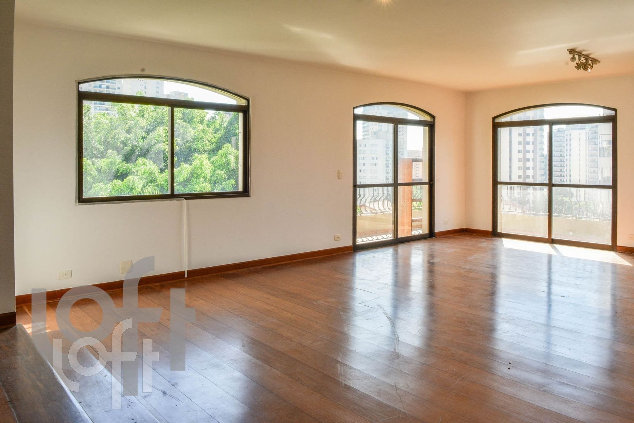 Apartamento à venda em Chácara Klabin com 250 m²,