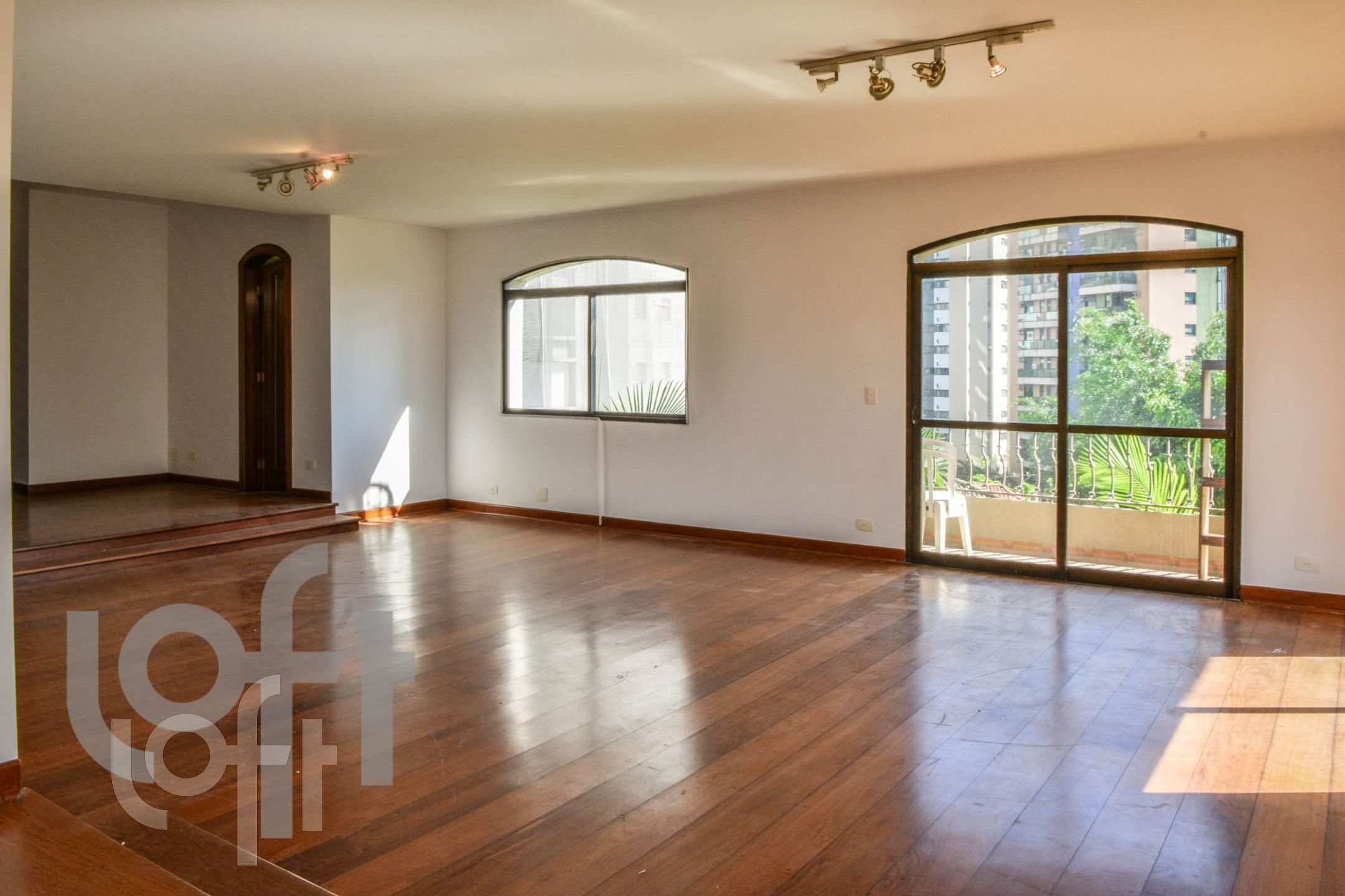 Apartamento à venda com 4 quartos, 250m² - Foto 22