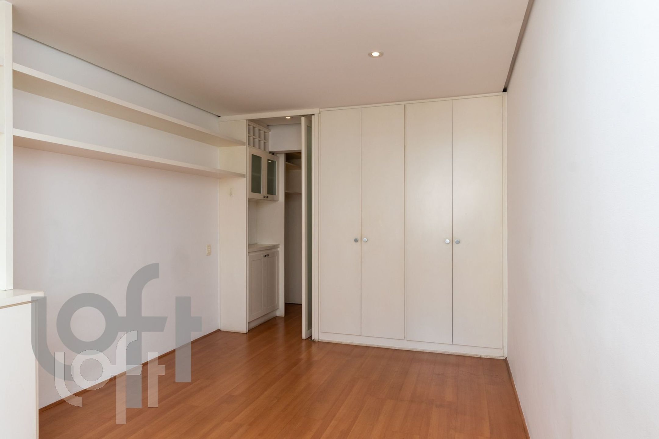 Apartamento à venda com 1 quarto, 24m² - Foto 5